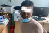 Bé gái 9 tuổi bị khống chế hiếp dâm trên đường đi học về