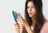 Chăm sóc tóc sai cách khiến tóc bị gãy rụng