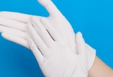 Công an TP.HCM tìm nguyên cán bộ kiểm toán liên quan vụ lừa bán găng tay y tế