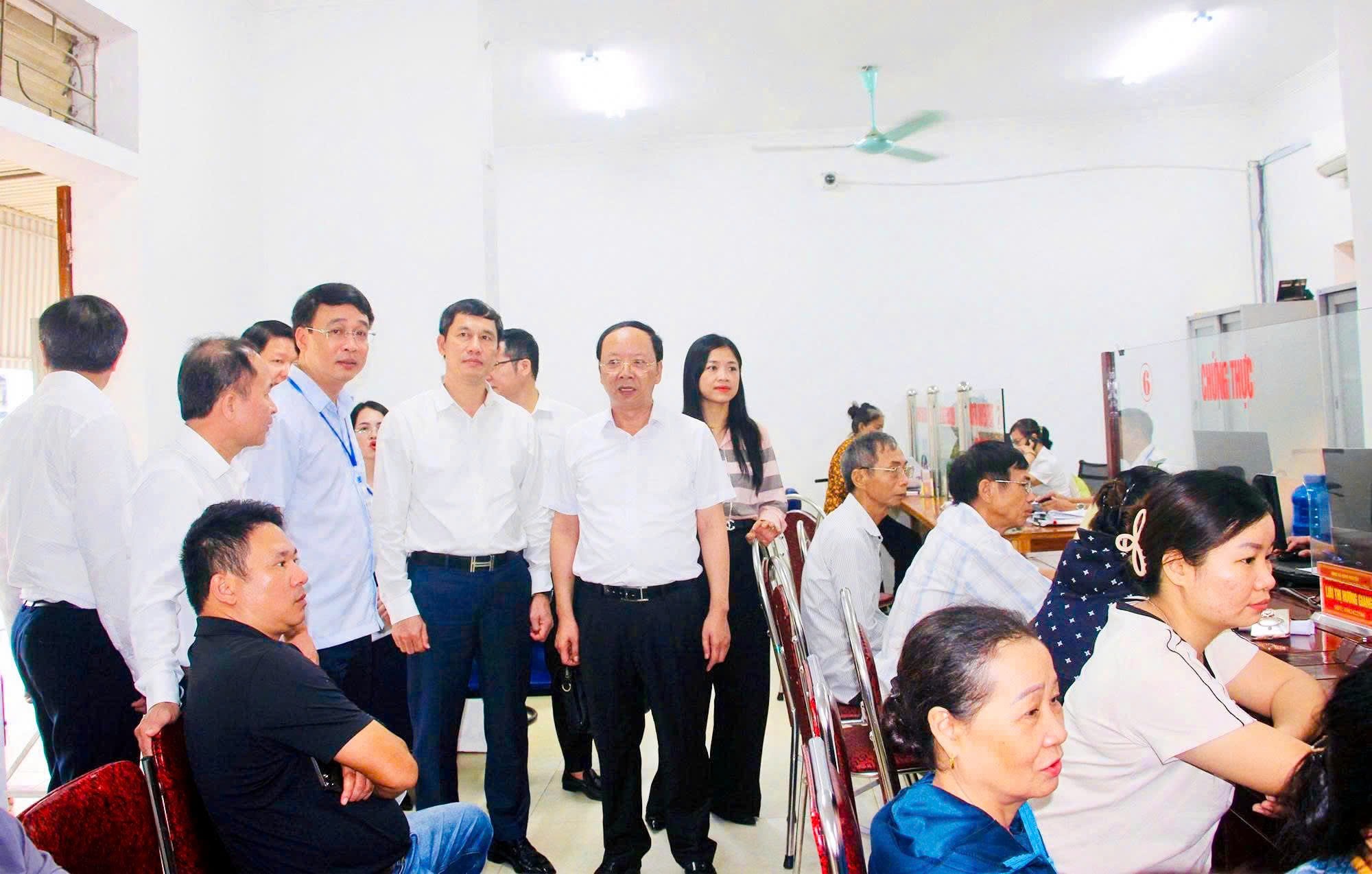 Phó Chủ tịch Thường trực UBND tỉnh Bùi Thanh An làm việc với các địa phương về tình hình thực hiện chính quyền địa phương 02 cấp