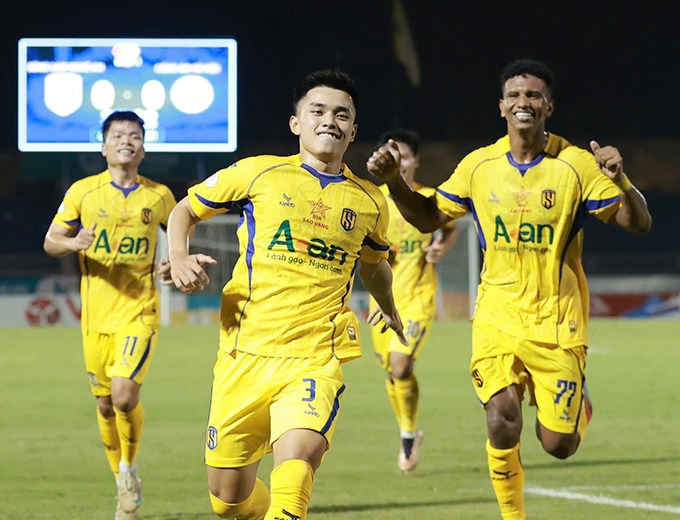 Nhận định bóng đá SLNA vs Thanh Hóa, 18h00 ngày 26/10: 3 điểm ở lại sân Vinh?