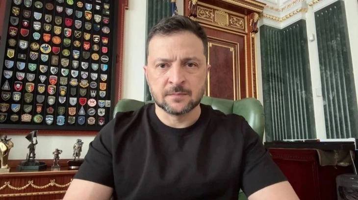 Kiev tấn công buộc Matxcơva tạm đóng cửa 2 sân bay