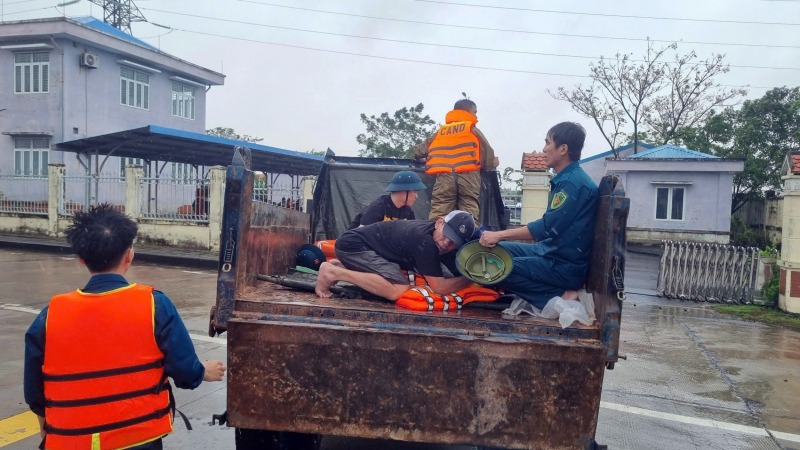 Vụ 8 người ngạt khí do chạy máy phát điện trong phòng kín: 4 người t.ử v.o.n.g