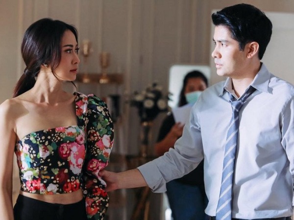 Chồng cho phép vợ ngoại tình, với điều kiện duy nhất là không được ly hôn anh