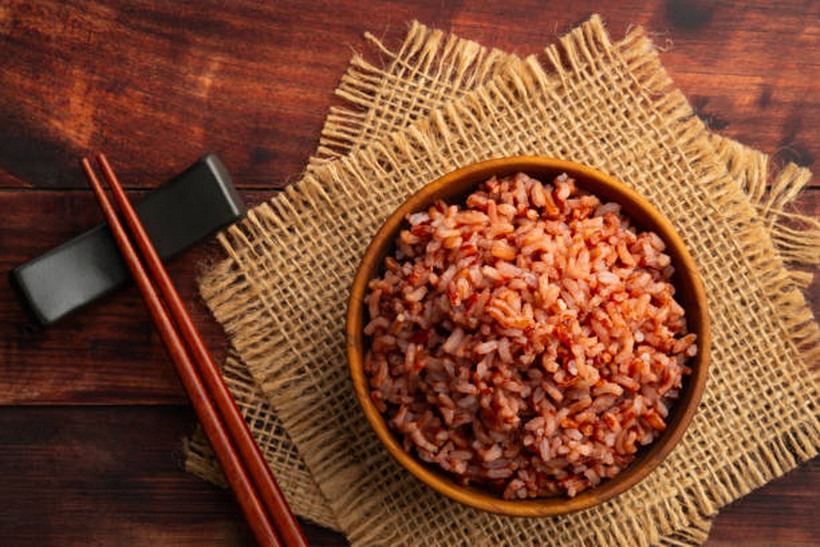 Gạo lứt tốt cho sức khỏe nhưng 5 nhóm người nên hạn chế ăn