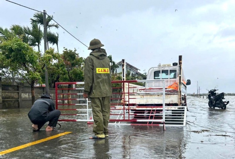 Tìm thấy thi thể người đàn ông bị nước lũ cuốn mất tích ở Huế