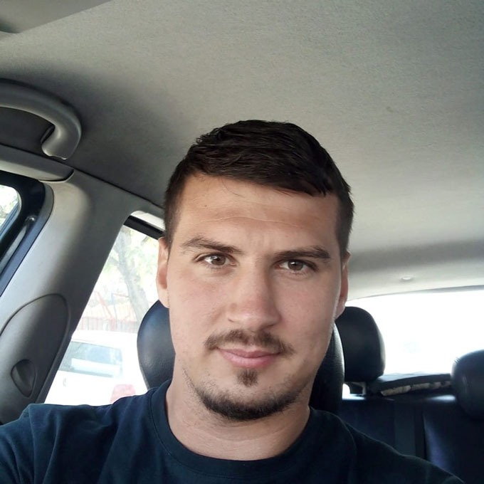 Trọng tài bóng đá bị nghi đuổi giết rồi bắn chết bạn gái cũ