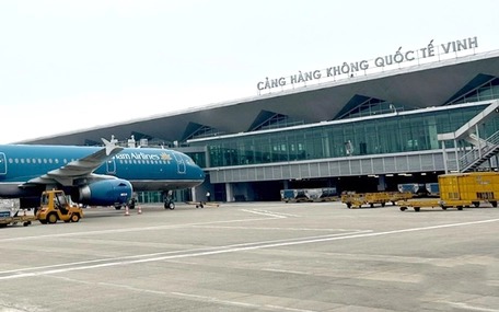 Sân bay Vinh dự kiến mở lại cuối 2025, vé Tết nhiều tuyến bay giá cao, bắt đầu khan hiếm