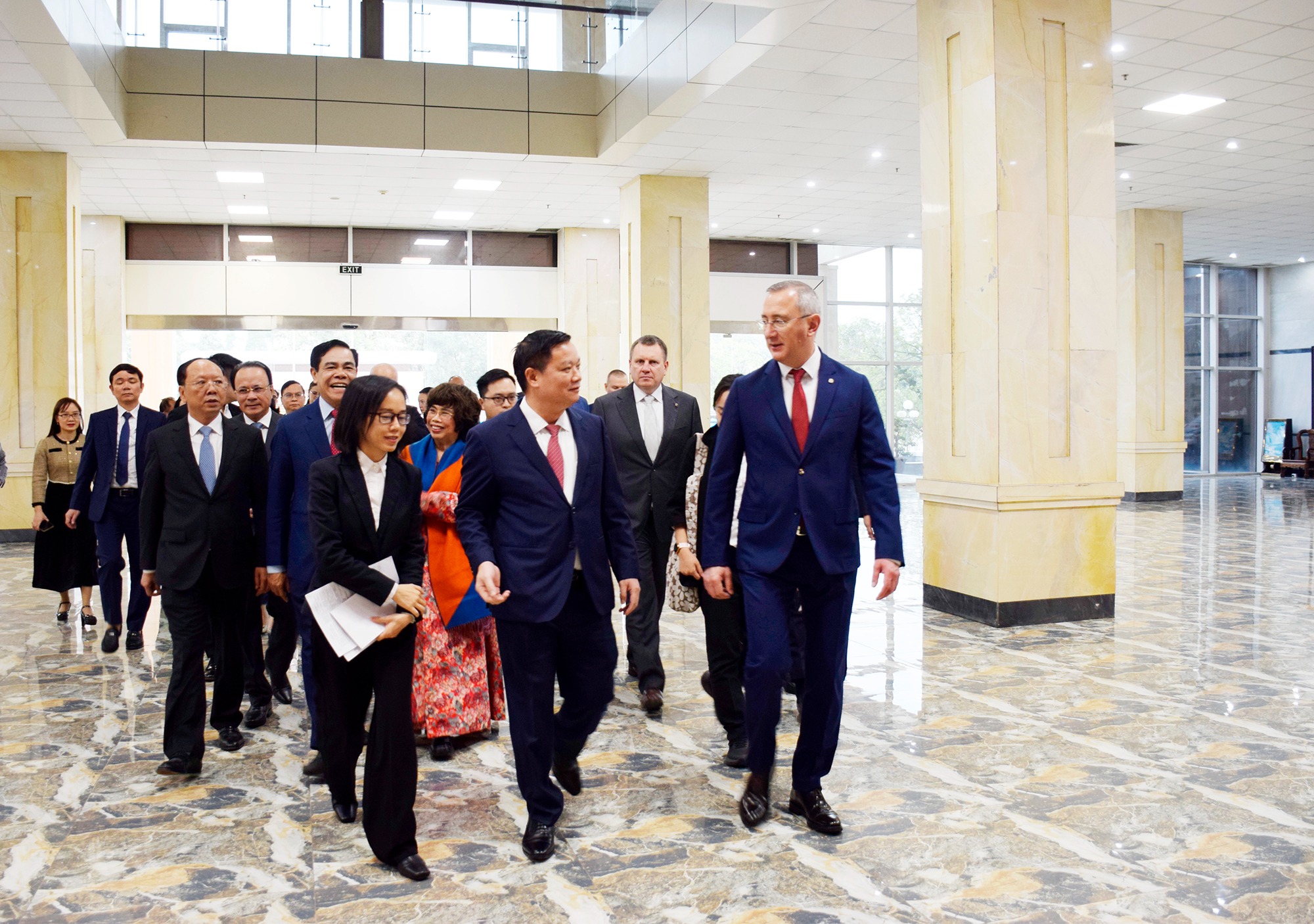 Lãnh đạo tỉnh tiếp Đoàn công tác tỉnh Kaluga, Liên bang Nga