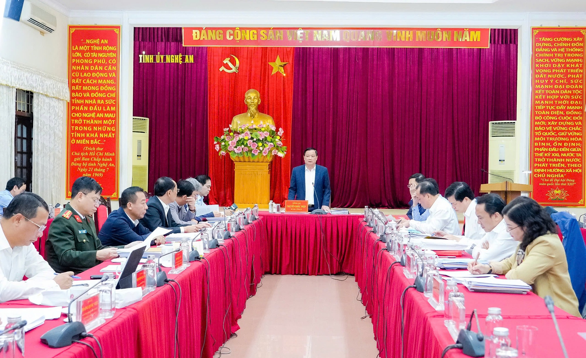 Ban Thường vụ Tỉnh ủy thông qua các nội dung thuộc thẩm quyền