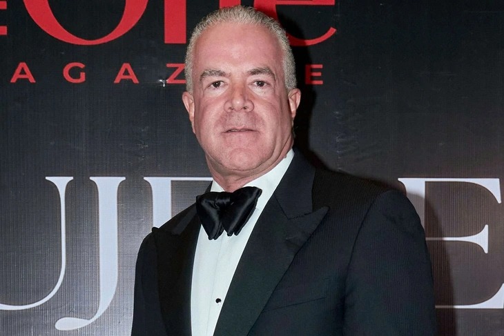 Chủ tịch Miss Universe bị truy tố vì buôn ma túy, vũ khí