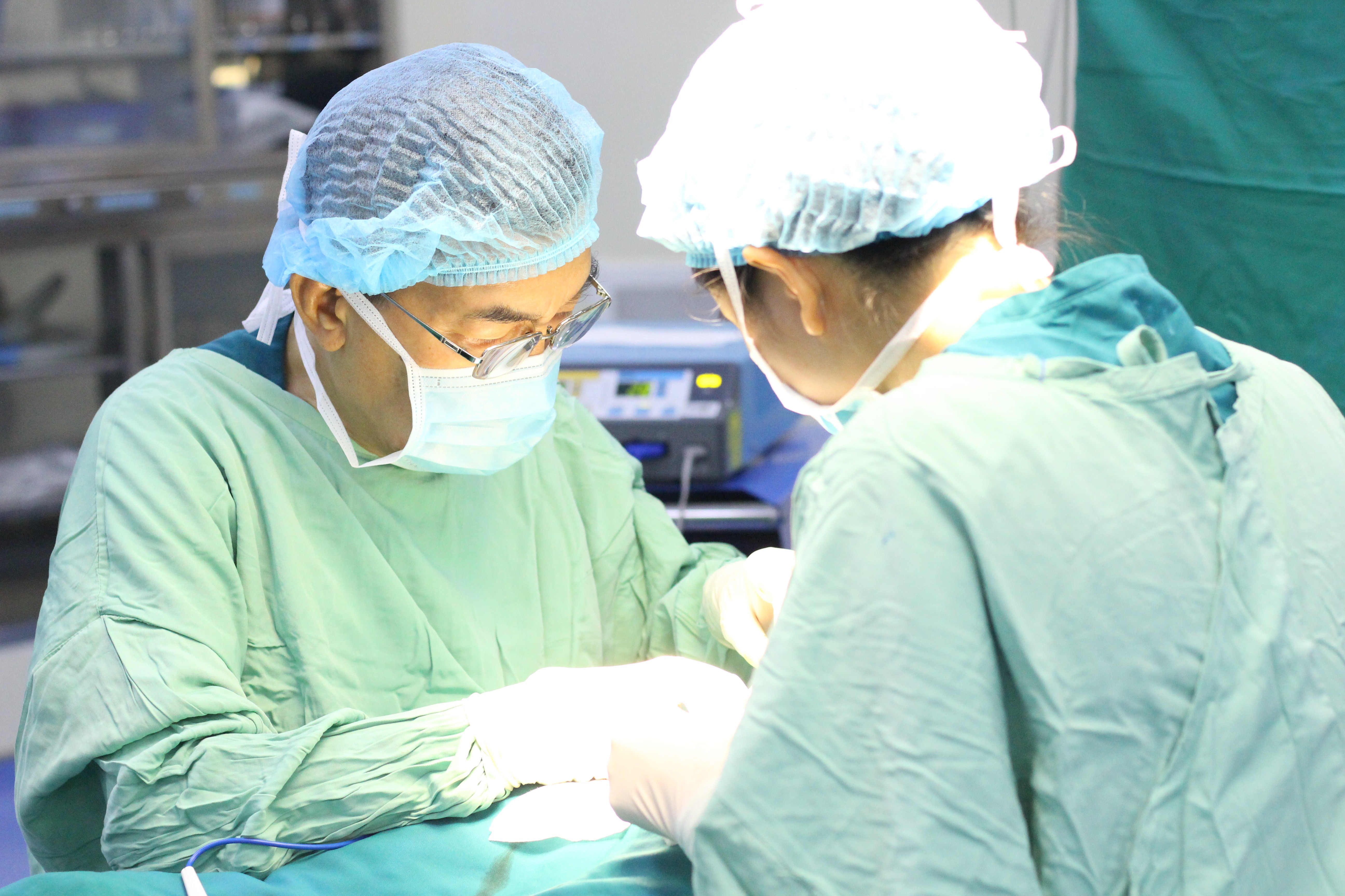 Bệnh viện Hoàn Mỹ Vinh khởi động chương trình “Phẫu thuật nụ cười 2025”