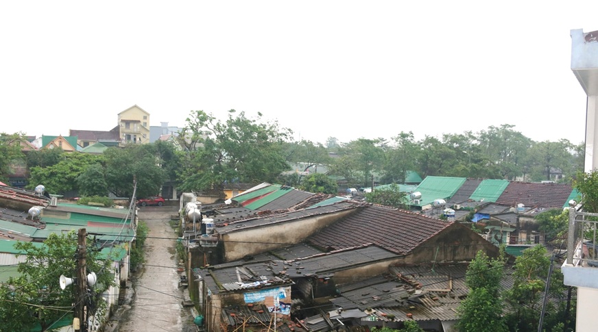 Nghệ An: Hàng chục hộ dân sống bất an trong khu tập thể cũ nát gần nửa thế kỷ