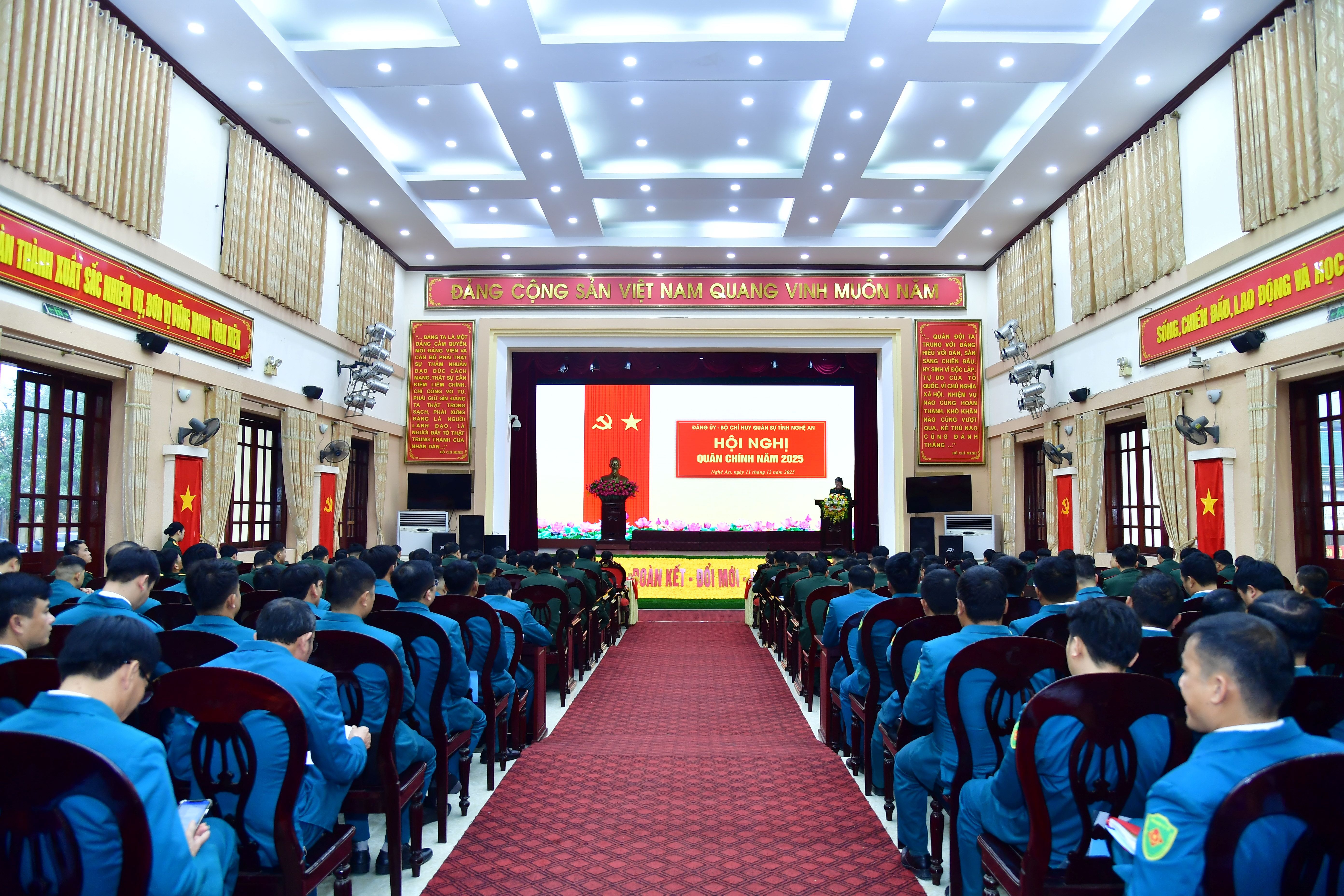 Hội nghị quân chính tổng kết công tác quân sự, quốc phòng năm 2025