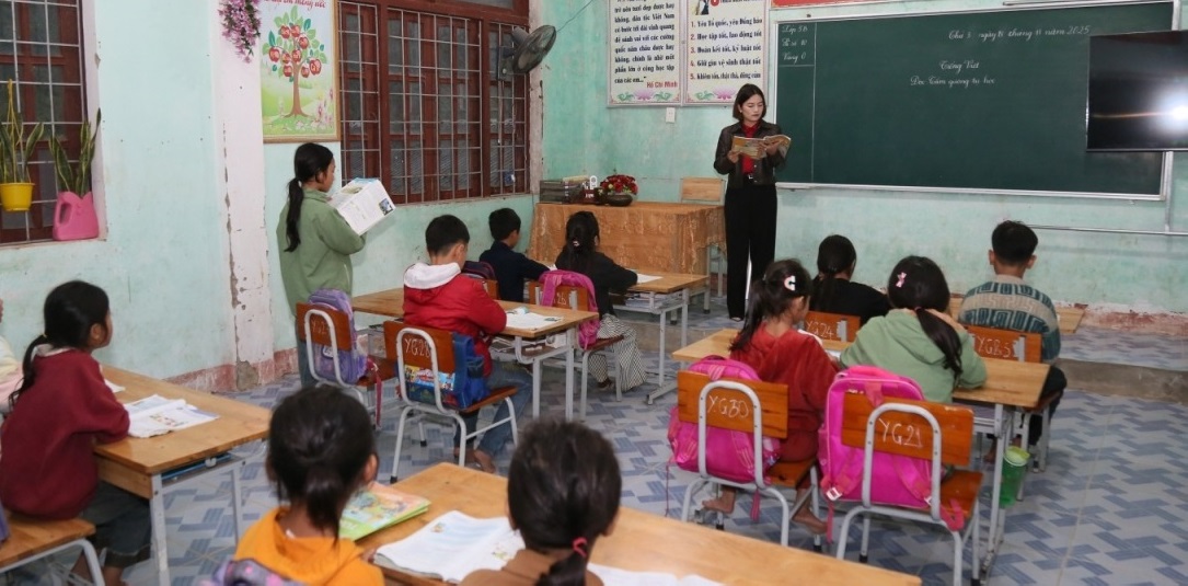 Quảng Trị thiếu khoảng 3.300 giáo viên nhưng vẫn phải tinh giản biên chế