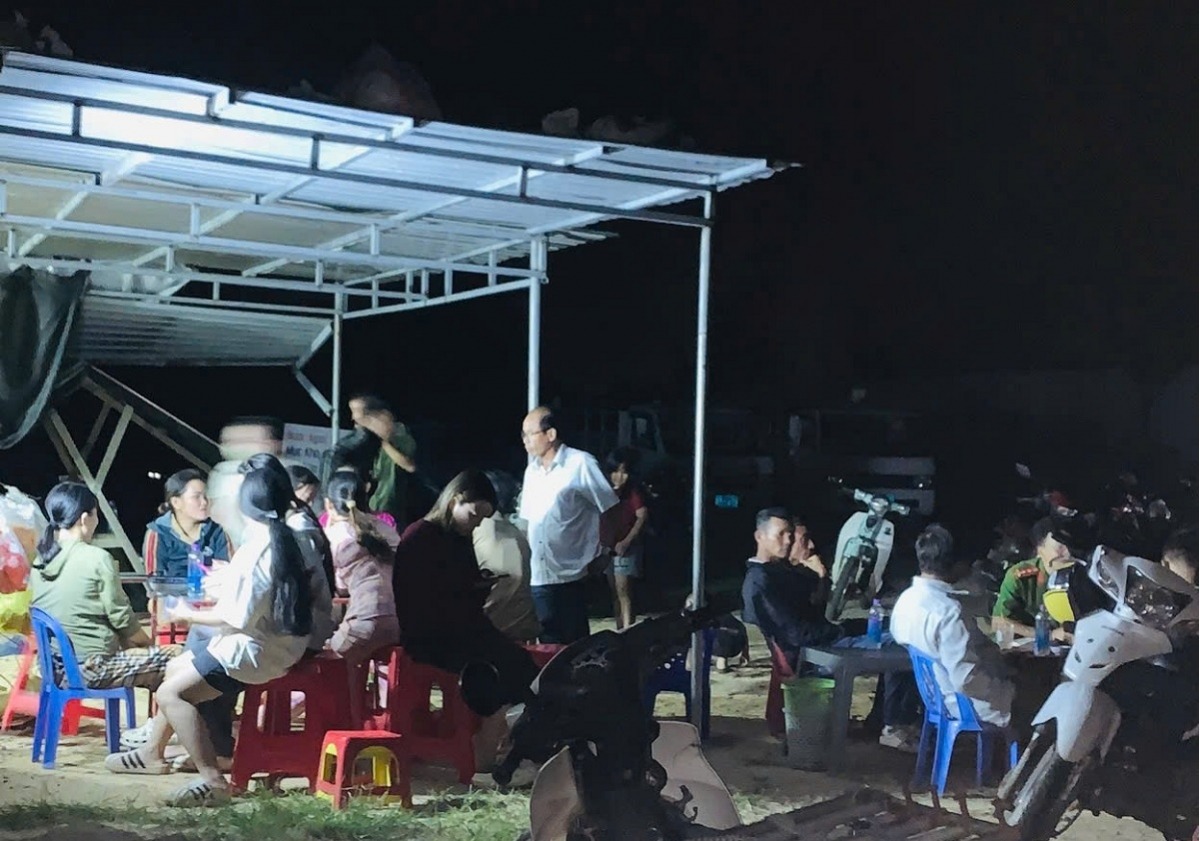 Tìm thấy thi thể người đàn ông đi giăng lưới bị sóng biển cuốn mất tích