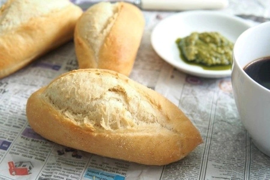 Bánh mì chớ dại ăn kiểu này, mất hết dinh dưỡng lại cực hại sức khỏe