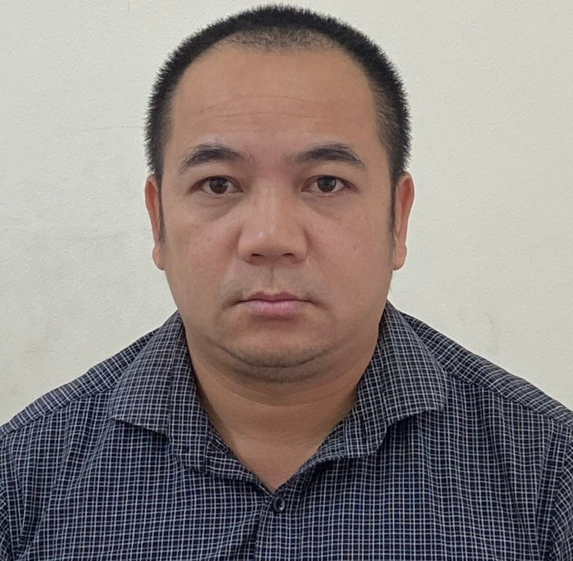 Phó Giám đốc 'vẽ' đơn hàng xuất khẩu lao động