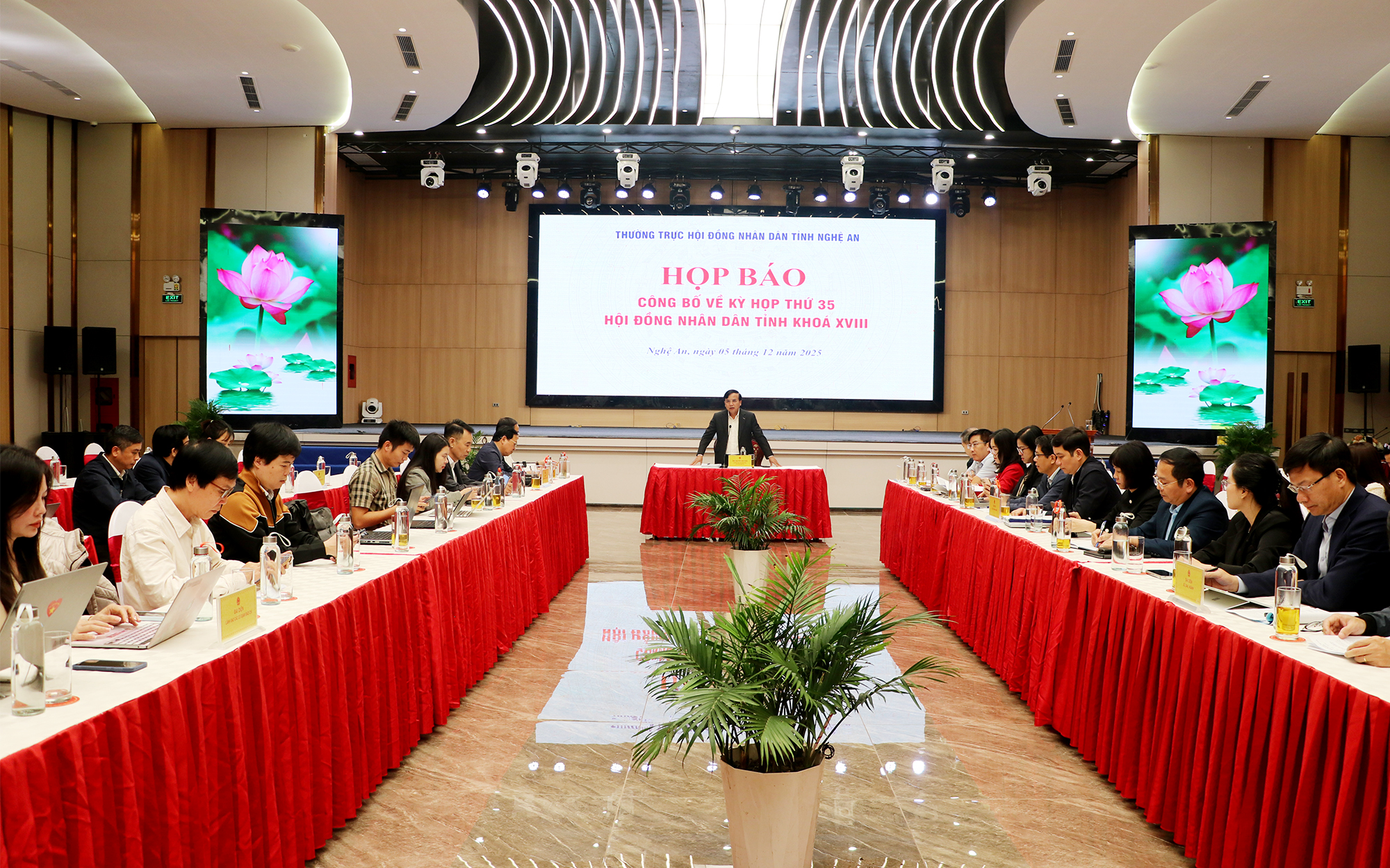 Thường trực HĐND tỉnh họp báo công bố kỳ họp thứ 35 HĐND tỉnh khóa XVIII