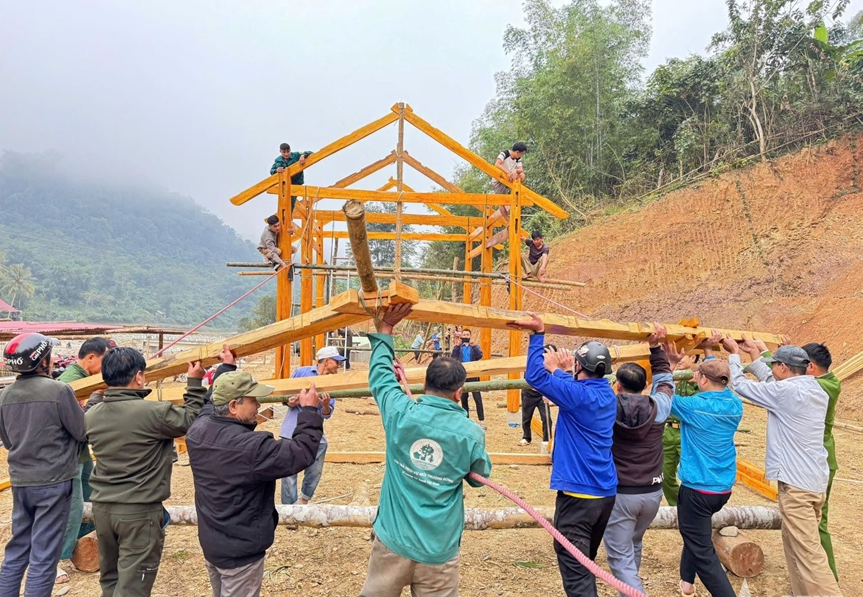 Xã biên giới “hồi sinh” sau lũ dữ