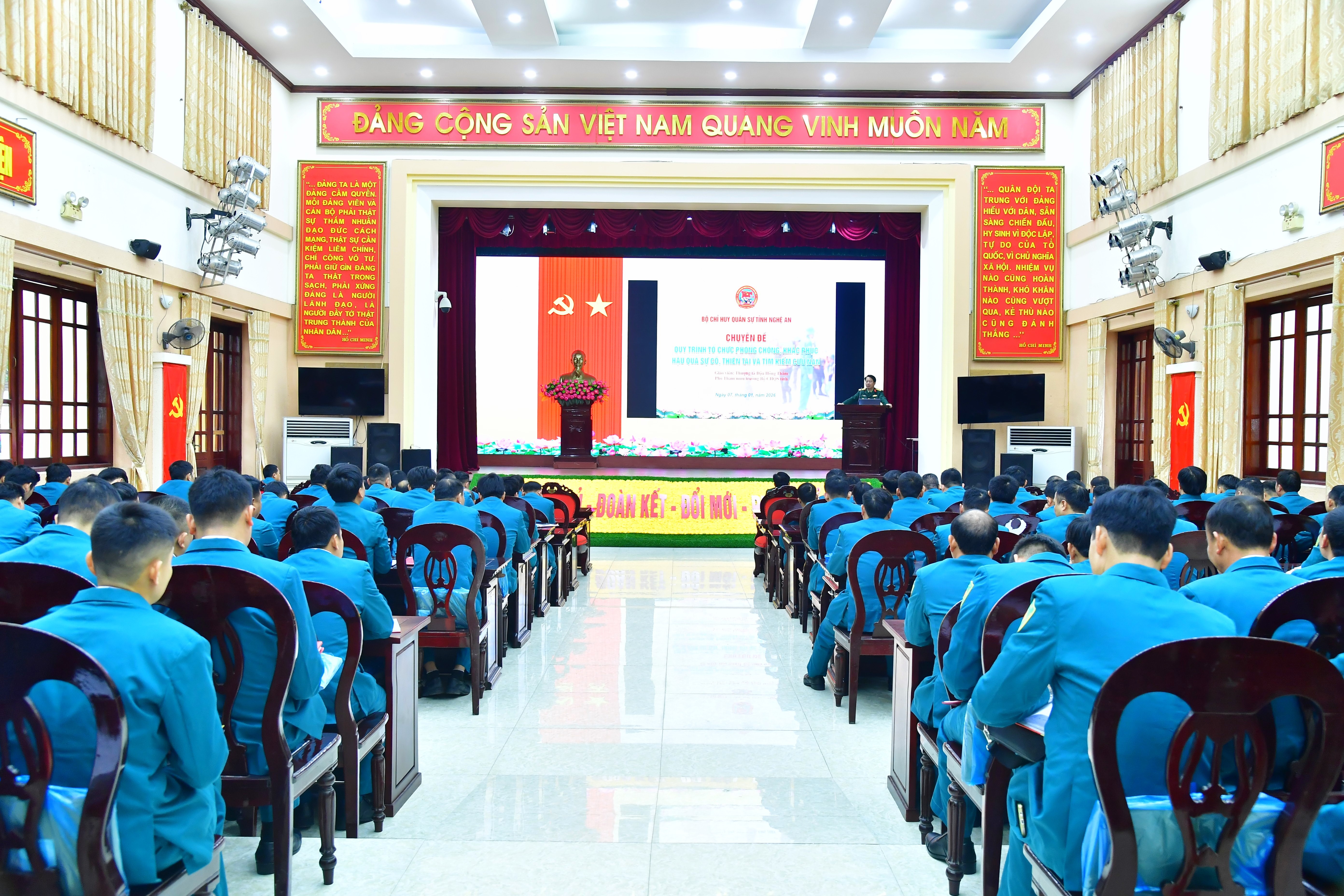 Bộ Chỉ huy Quân sự tỉnh khai mạc tập huấn cán bộ dân quân tự vệ năm 2026