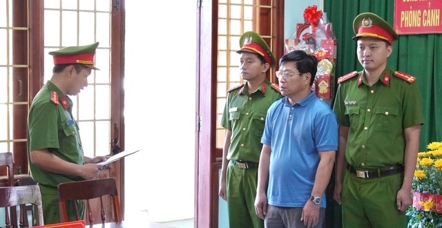 Giám đốc một doanh nghiệp bị khởi tố tội trộm cắp tài sản với số tiền hơn 30 tỷ đồng