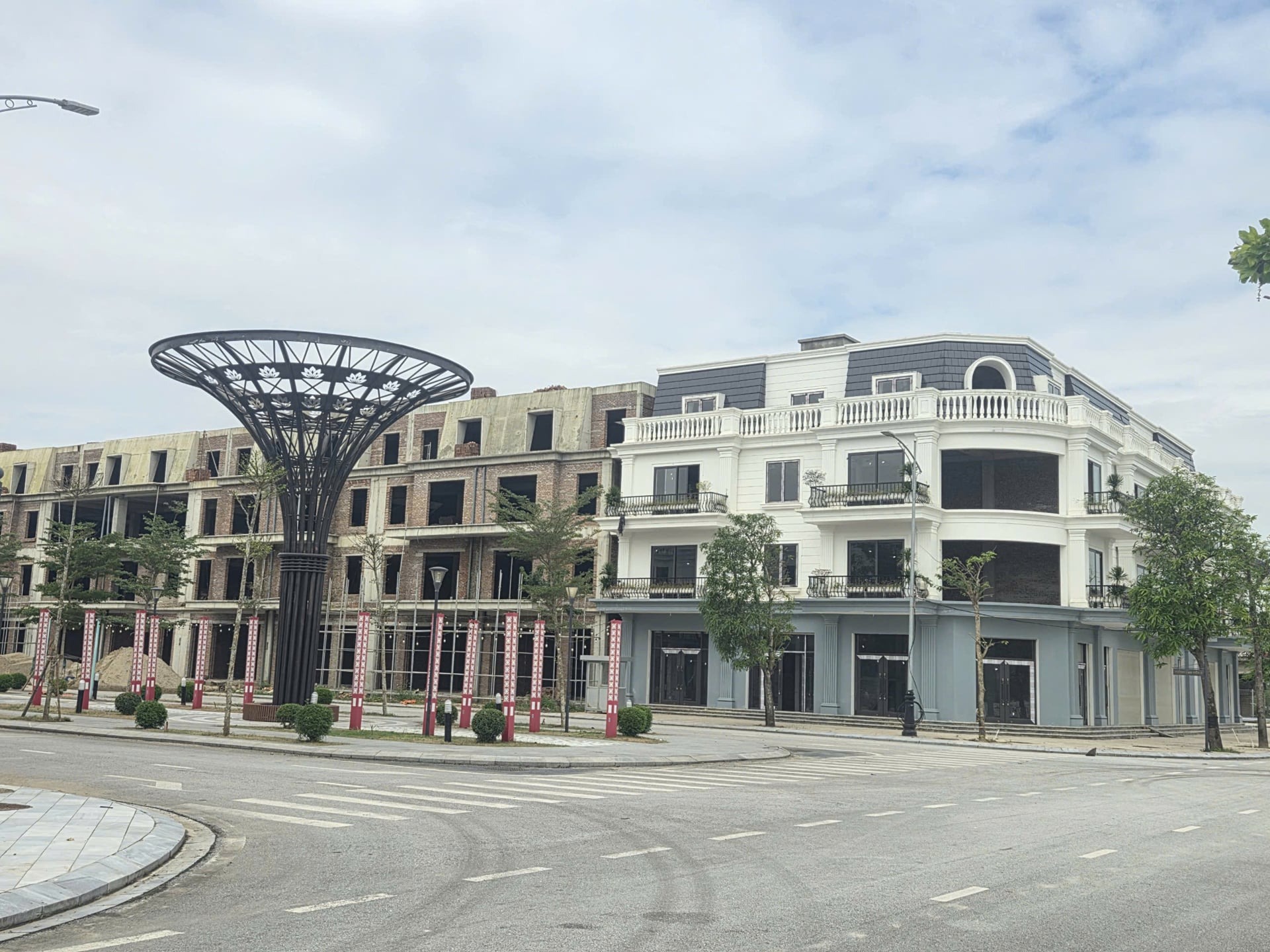 Nghệ An: Tuyến đường dân sinh hơn 40 năm nguy cơ bị thu hẹp vì dự án BĐS 'chèn ép'