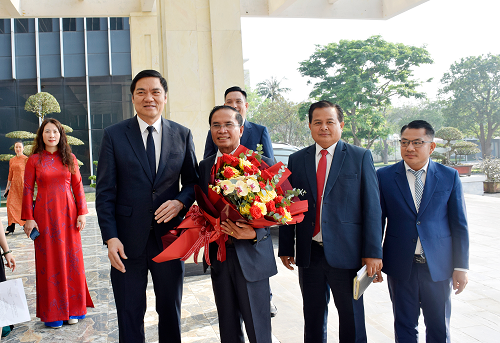 Mong muốn tỉnh Salavan và Nghệ An có hợp tác toàn diện trong tương lai