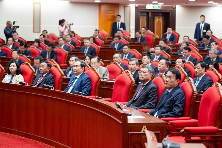 Trung ương quy định mới về thi hành Điều lệ Đảng: Thí điểm chỉ định bí thư, phó bí thư