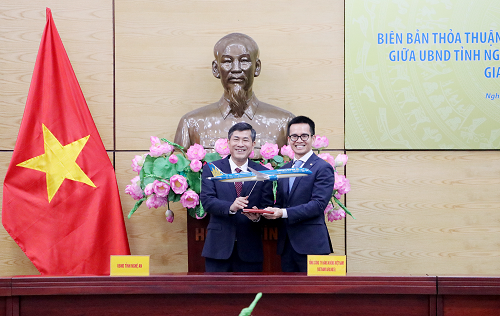 Nghệ An và Vietnam Airlines ký kết hợp tác toàn diện giai đoạn 2026-2030