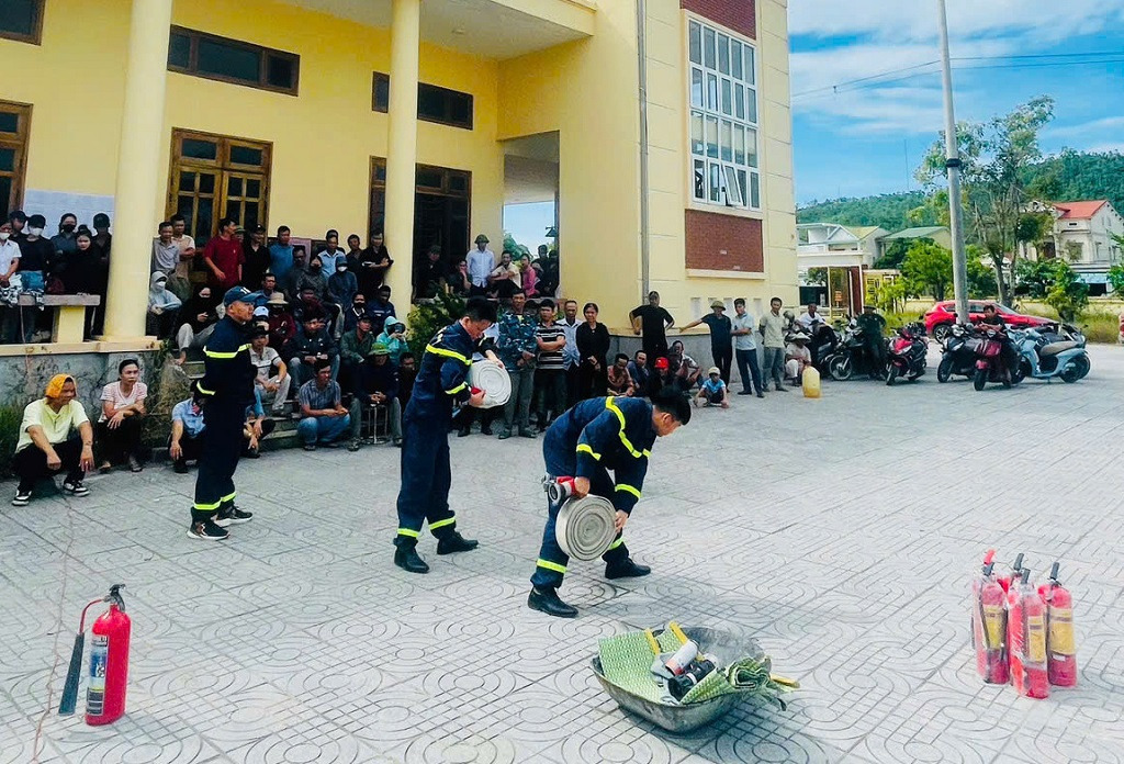 Đồng loạt ra quân tuyên truyền PCCC mùa nắng nóng