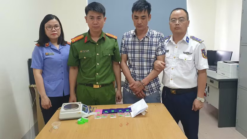Phá đường dây mua bán ma túy trên biển