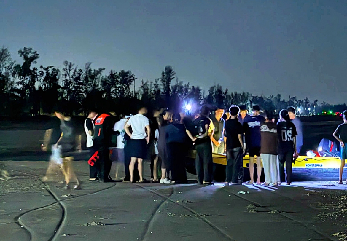 Tìm thấy thi thể bé trai tử vong khi tắm biển tại Hà Tĩnh