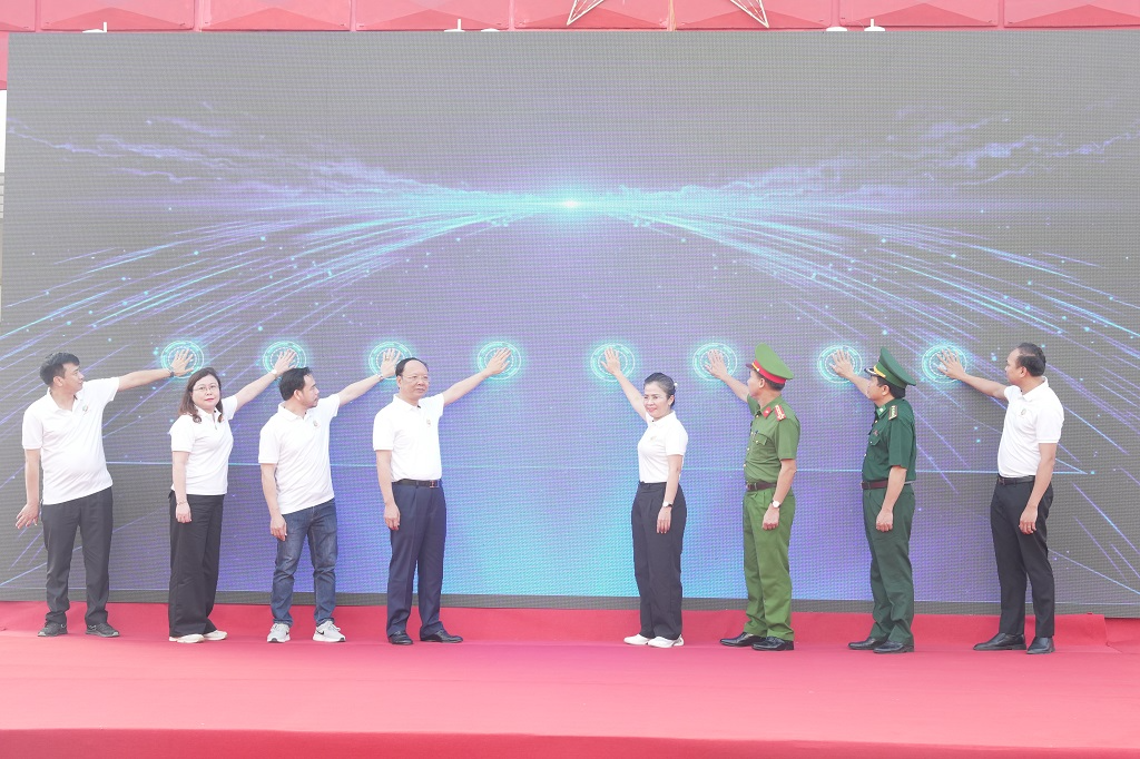 Lễ mít tinh hưởng ứng Tháng hành động phòng, chống ma túy năm 2026