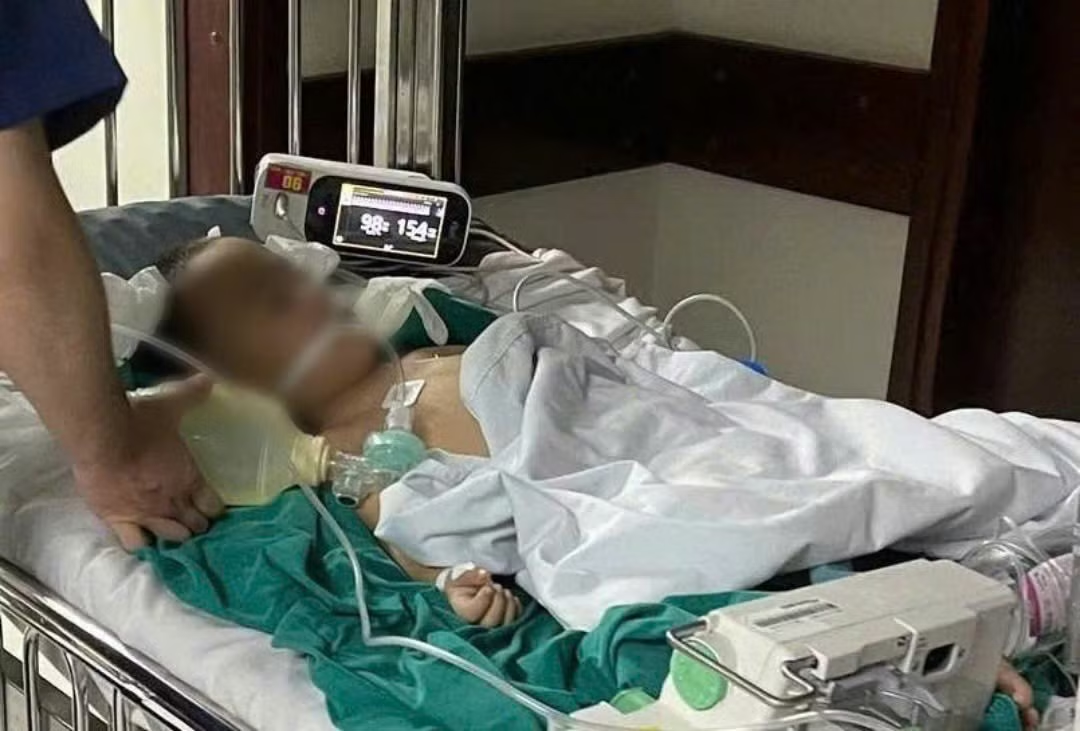Bé trai nguy kịch sau thời gian gửi tại cơ sở can thiệp trẻ