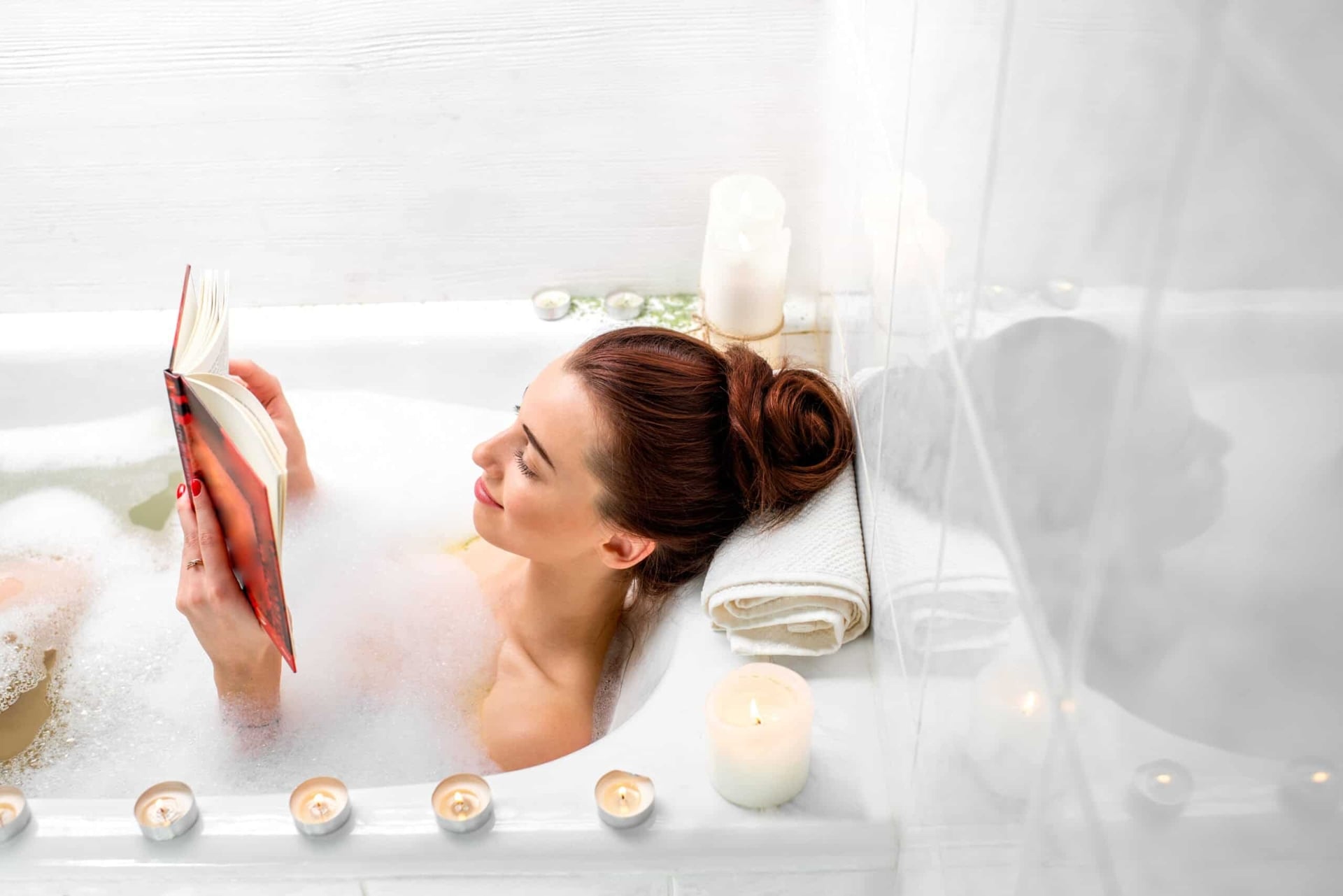 Cách chọn bồn tắm phù hợp cho phòng tắm, nhà vệ sinh diện tích nhỏ