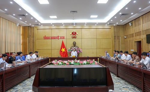 Tháo gỡ vướng mắc, khó khăn trong triển khai xây dựng các khu tái định cư tại các xã miền núi