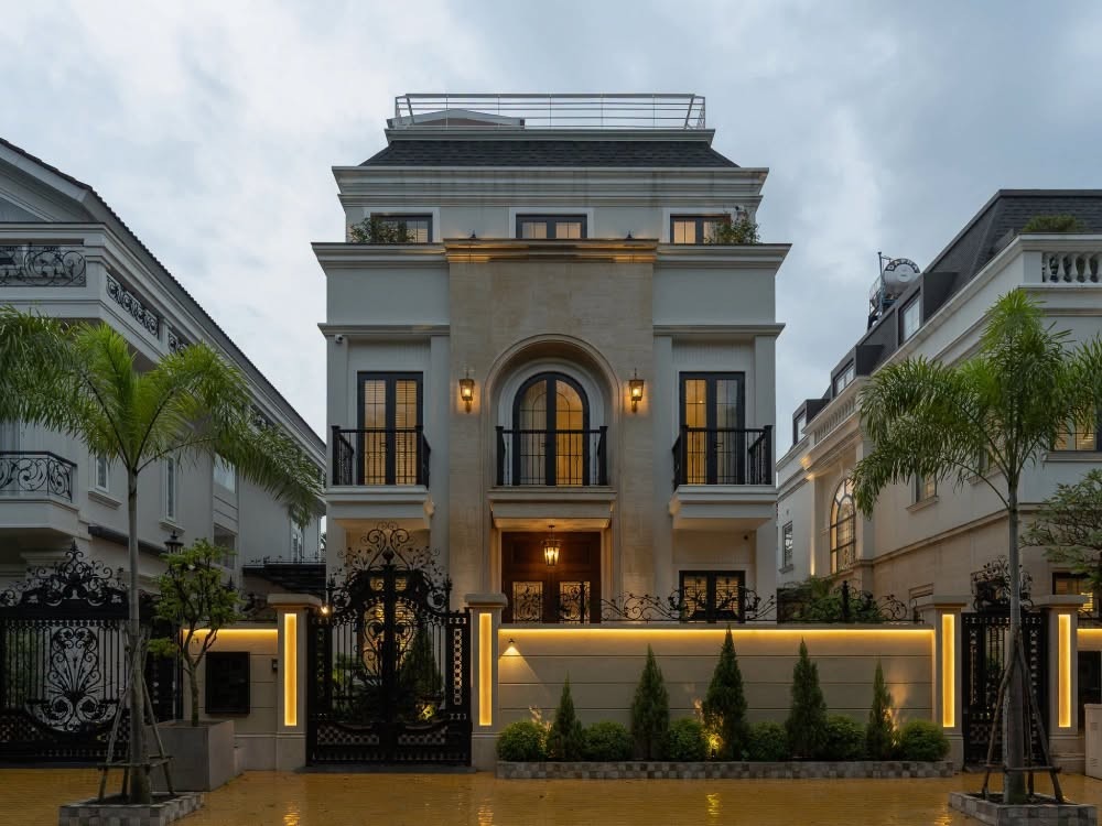 Diễm My 9X chọn xây biệt thự cạnh nhà mẹ chồng, thiết kế khiến nhiều người bất ngờ
