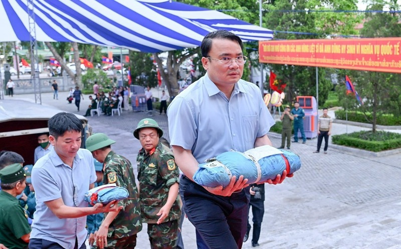 Tỉnh Nghệ An được biểu dương về kết quả tìm kiếm, quy tập và xác định danh tính hài cốt liệt sĩ trong 6 tháng đầu năm 2026