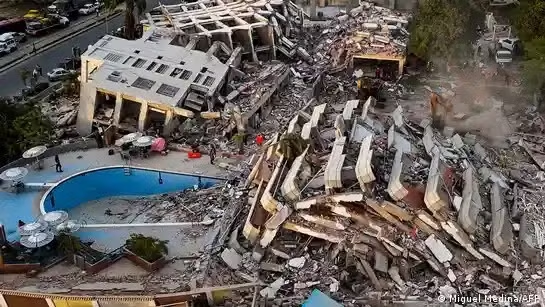 Số người thiệt mạng do động đất ở Venezuela lên đến gần 3.000 người, ngừng tìm kiếm người sống sót