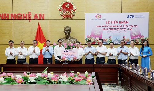UBND tỉnh tiếp nhận kinh phí hỗ trợ nâng cấp, tôn tạo Nghĩa trang Liệt sĩ Việt – Lào từ Tổng Công ty Cảng hàng không Việt Nam