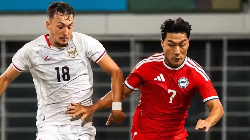 Cầm hòa Indonesia, Singapore giành vé vào bán kết