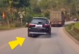 Clip: Phạm sai lầm đáng sợ, tài xế lái ô tô Mercedes xử lý cực nhanh tránh họa thảm khốc