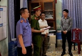 Cán bộ tư pháp nhận hối lộ 100 triệu đồng để làm giúp ‘sổ đỏ”