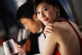Lý do chồng 'sập bẫy tình' của gái xinh hàng xóm khiến vợ nghe xong chết lịm