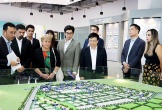 Đoàn Cựu Tổng thống Chile thăm các khu công nghiệp lớn của Nghệ An