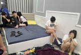 14 nam nữ thuê căn hộ “mở tiệc” ma túy