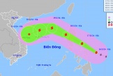 Bão Man-yi mạnh cấp 15, giật trên cấp 17 đang hướng vào Biển Đông