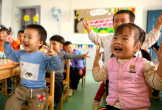 Vì sao Trung Quốc đóng cửa hơn 20.000 trường mẫu giáo?