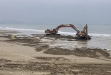 Nghệ An: Thi công kè biển, công ty xây dựng hút cát trái phép